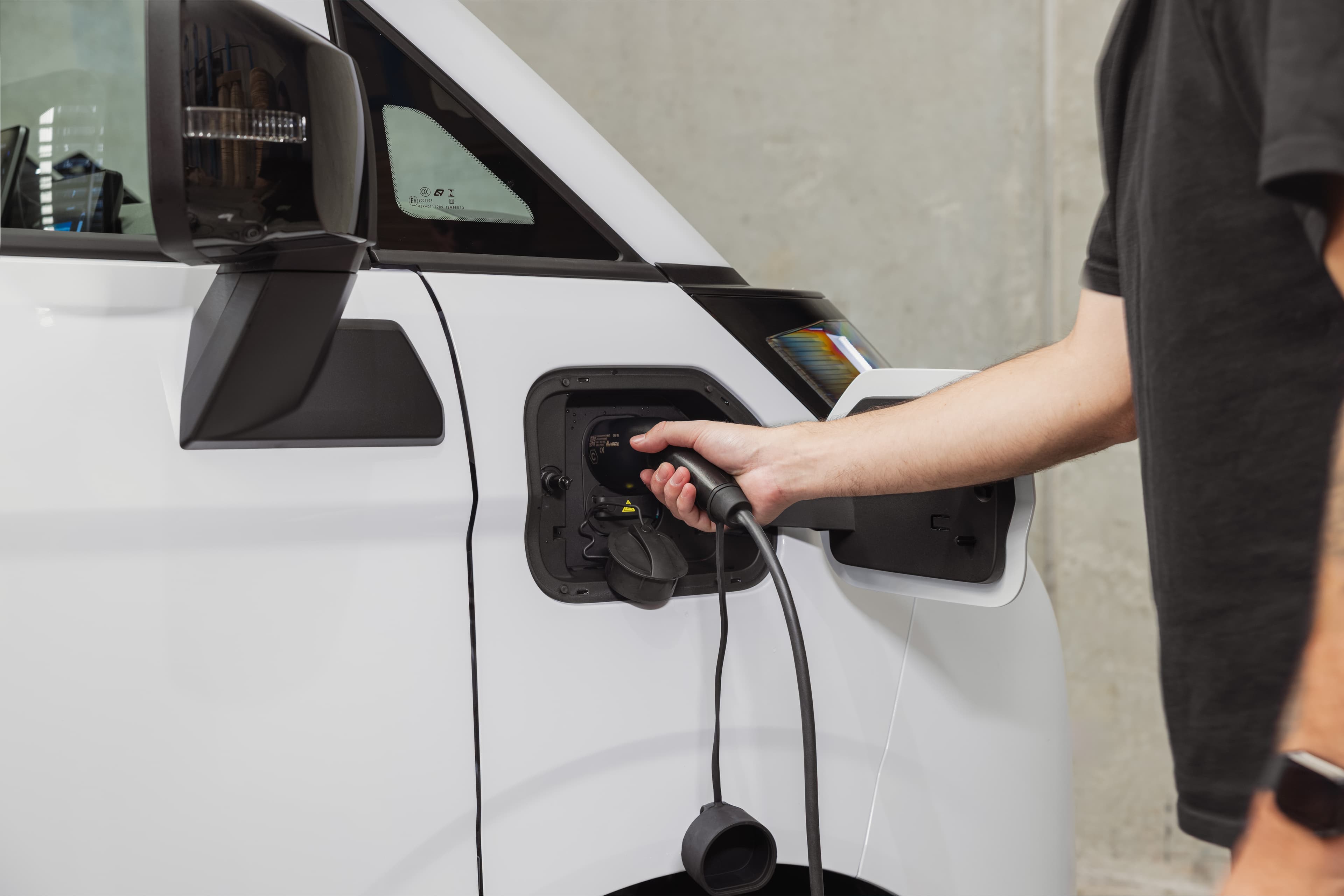 carousel-item-Fast charging